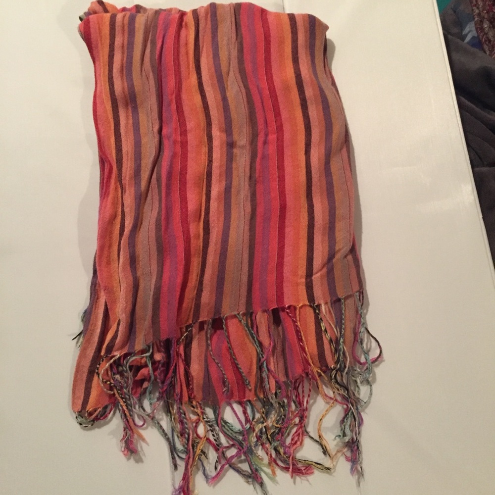 🍍Shades of Coral multi striped scarf / wrap